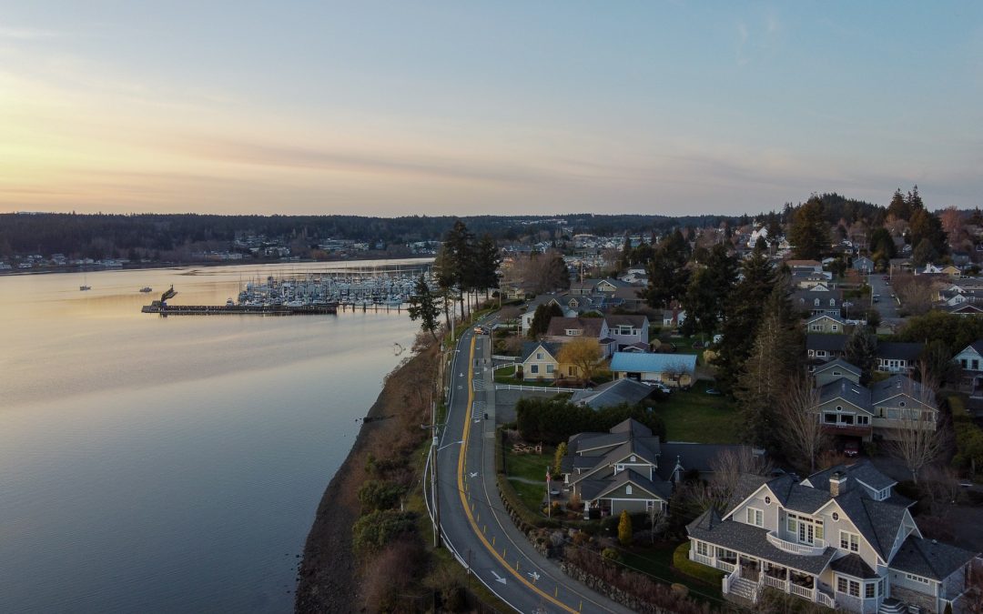 Poulsbo Liberty Bay skyline multifamily amenities luxer one package lockers EV charging kitsap king county